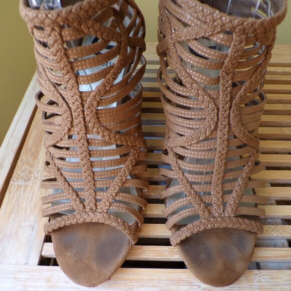 G by Guess Heels Leather Strappy Open Toe Shoes Women’s Size 9.5M - Picture 8 of 14